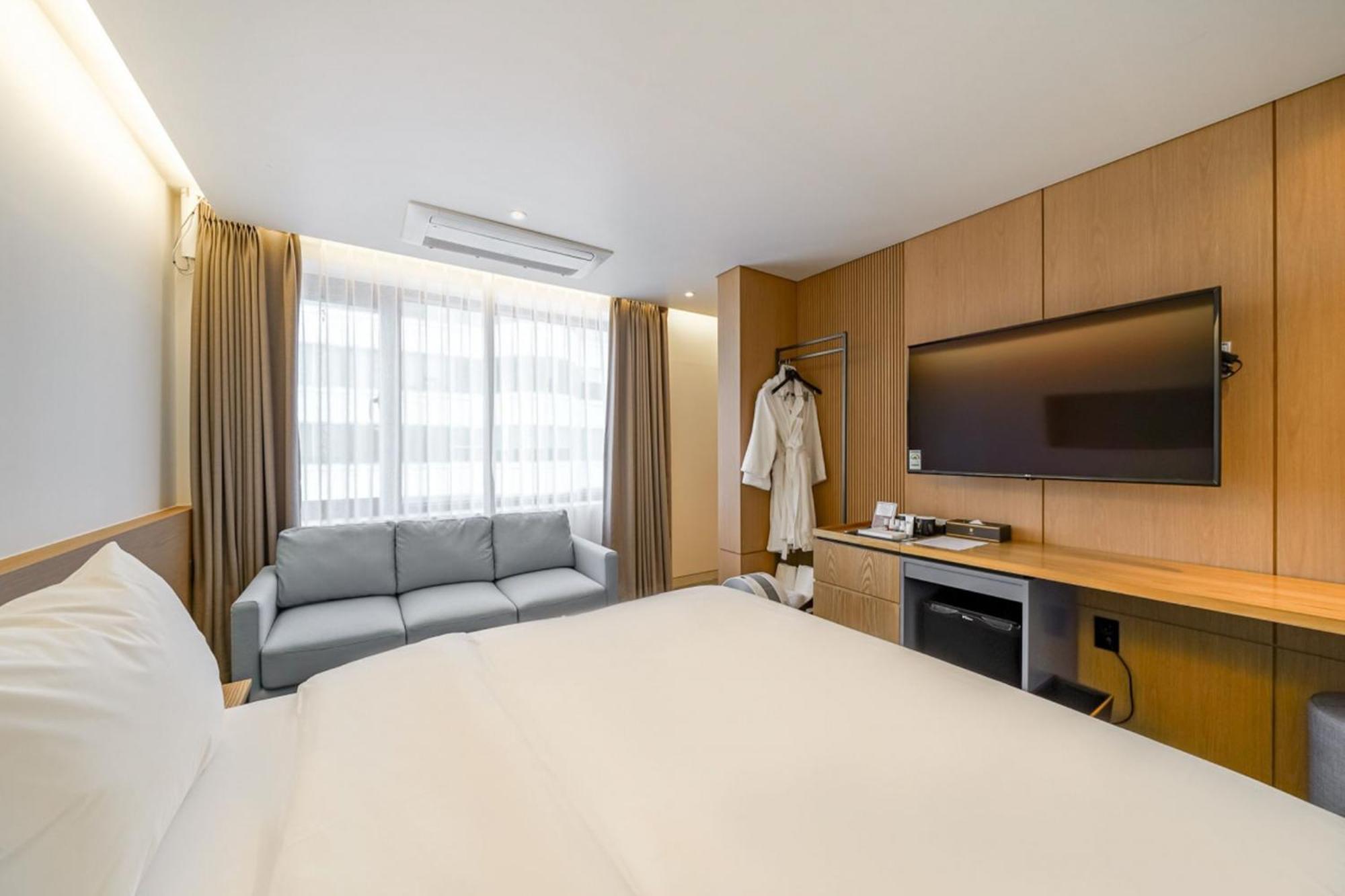 แฮอุนแด เธวาน โฮเต็ล Hotel ปูซาน ภายนอก รูปภาพ