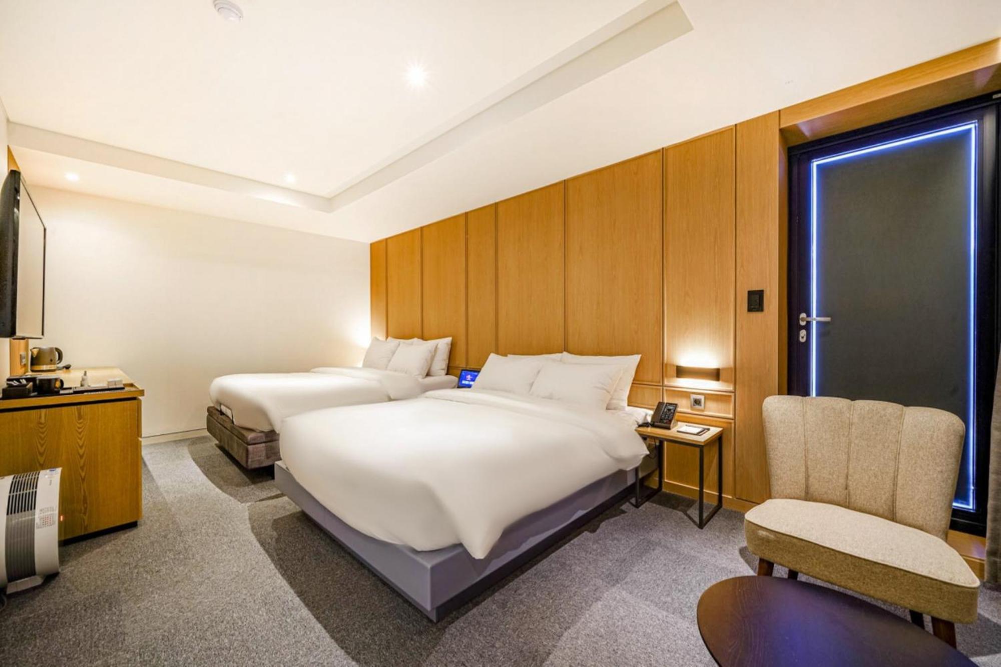 แฮอุนแด เธวาน โฮเต็ล Hotel ปูซาน ภายนอก รูปภาพ